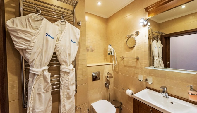 7_pools_apartments_Bansko_Air_Tour_Travel